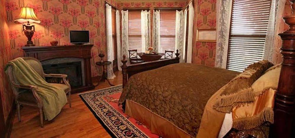 باي سيتي Historic Webster House Bed And Breakfast Inn المظهر الخارجي الصورة